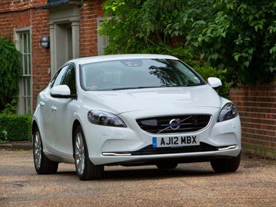 Το Volvo V40 με 19.900 ευρώ…